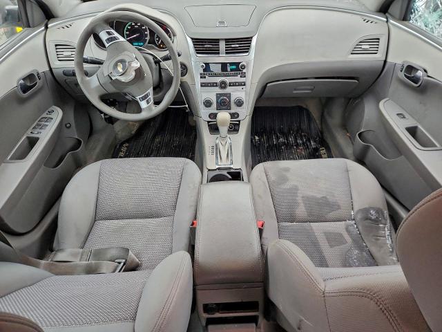 Chevrolet Malibu Ls Image 2