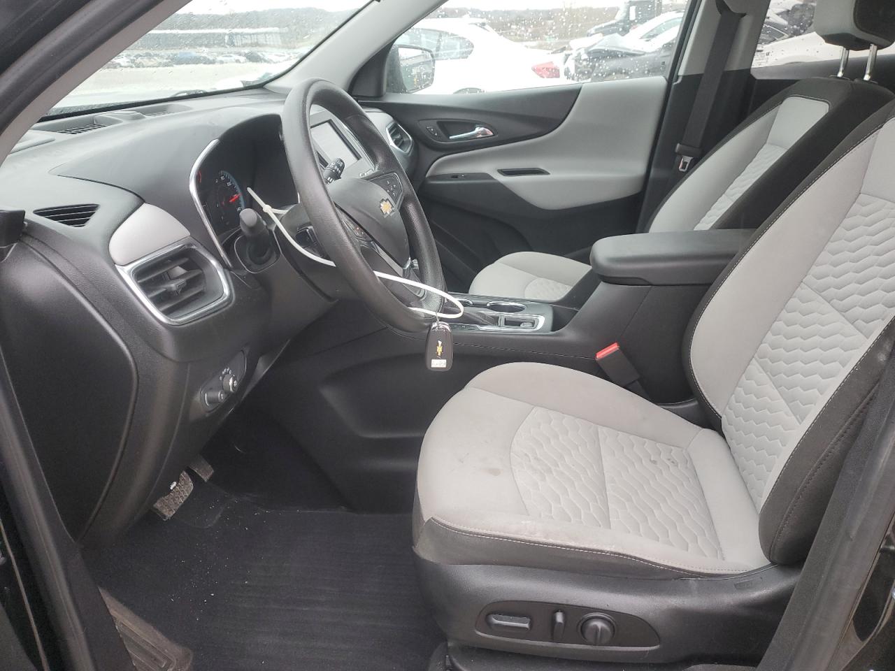 Chevrolet Equinox Ls Image 7