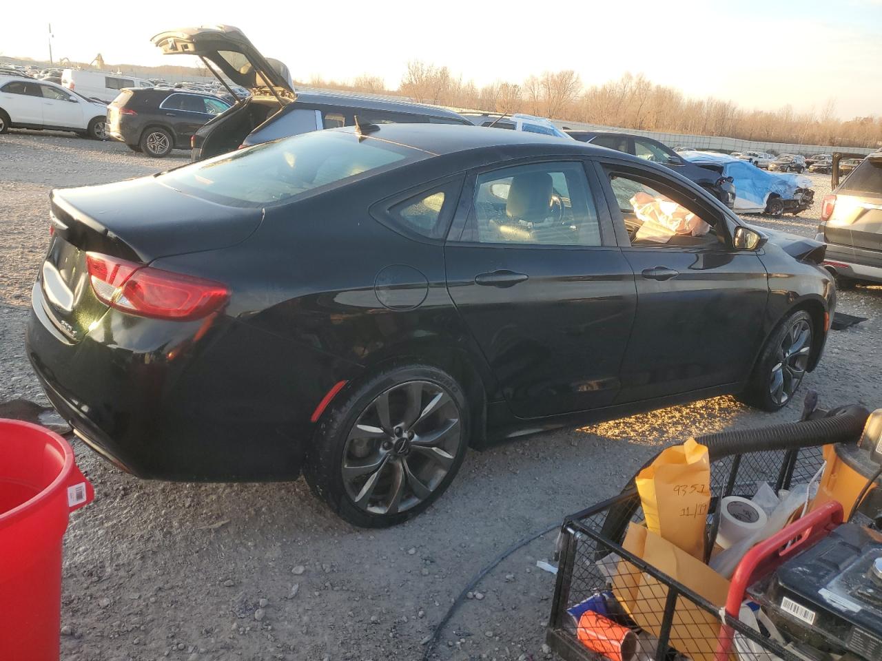 Chrysler 200 S Image 6