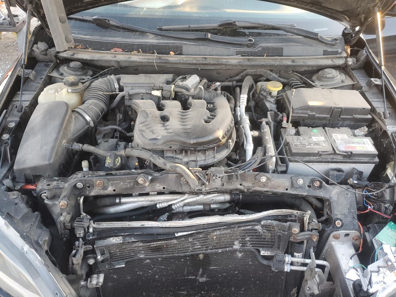 Chrysler 200 S Image 10