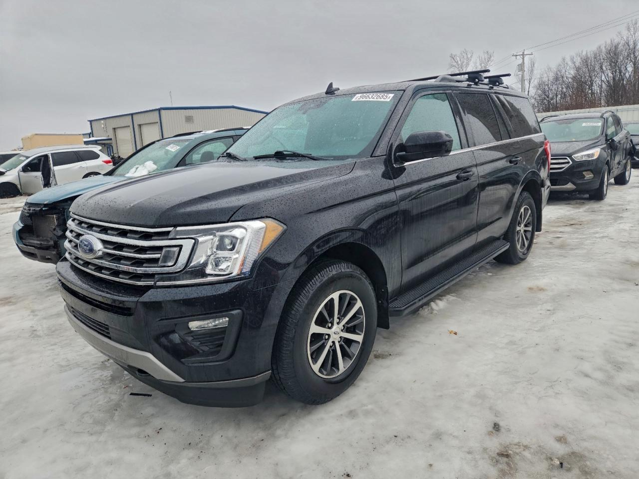 Ford Expedition Xlt Image 1