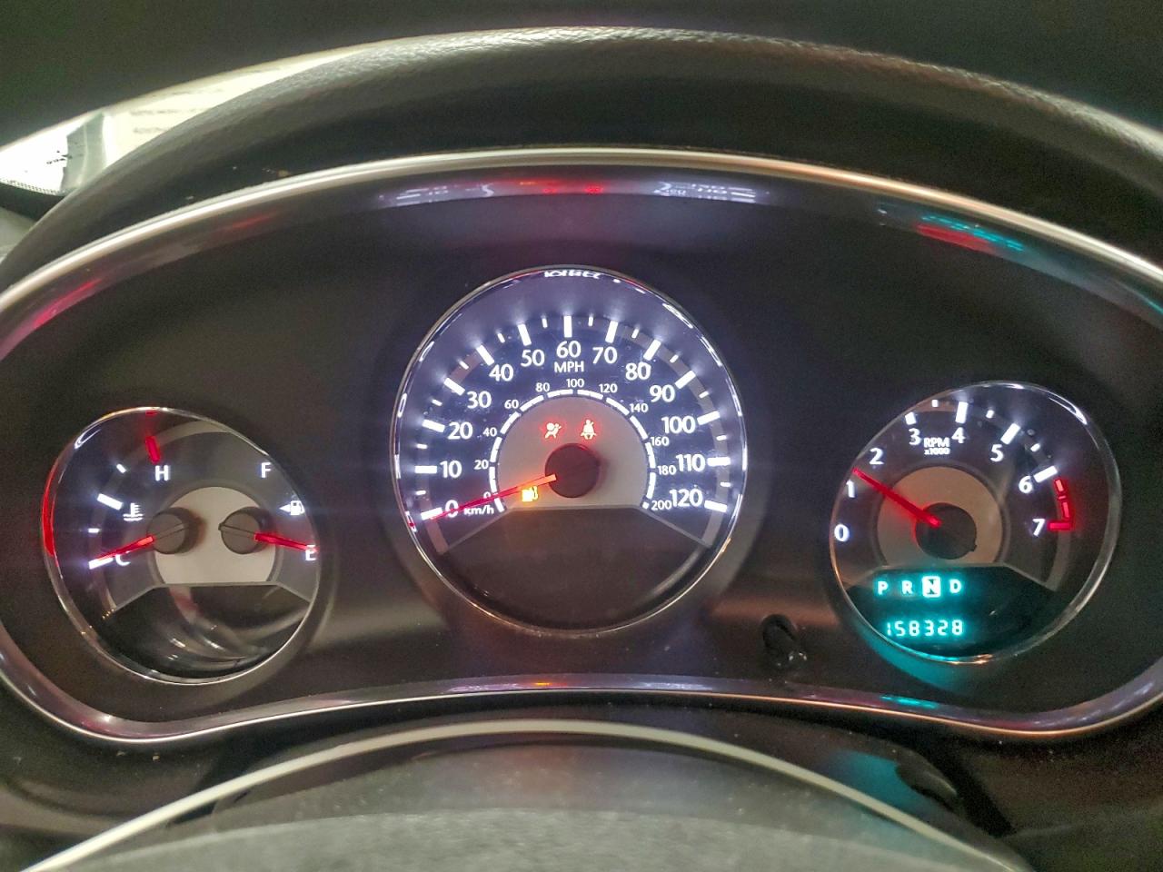 Chrysler 200 Lx Image 8