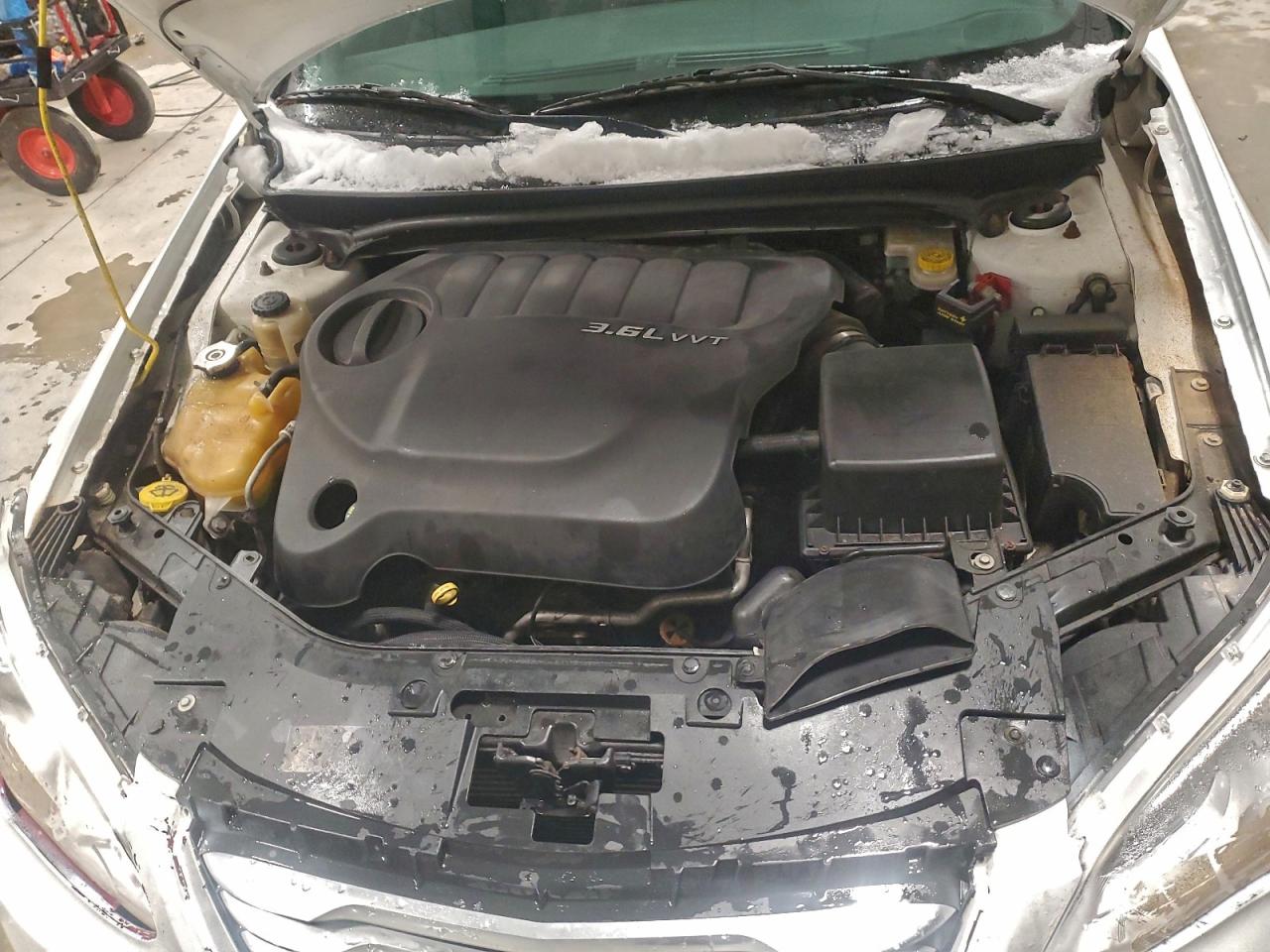 Chrysler 200 Lx Image 5