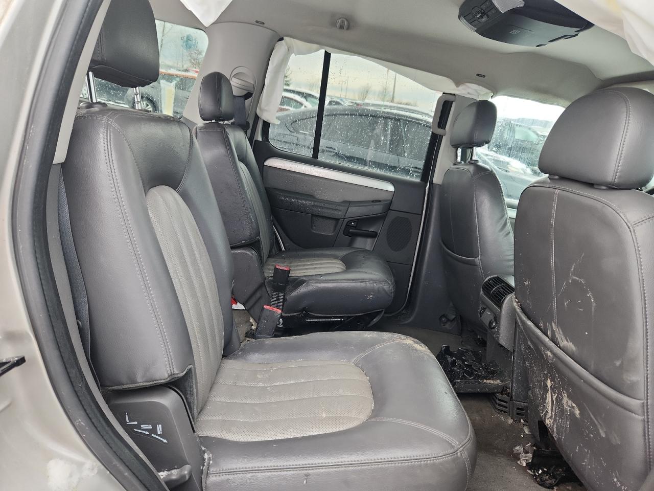 Mercury Mountainer Image 8