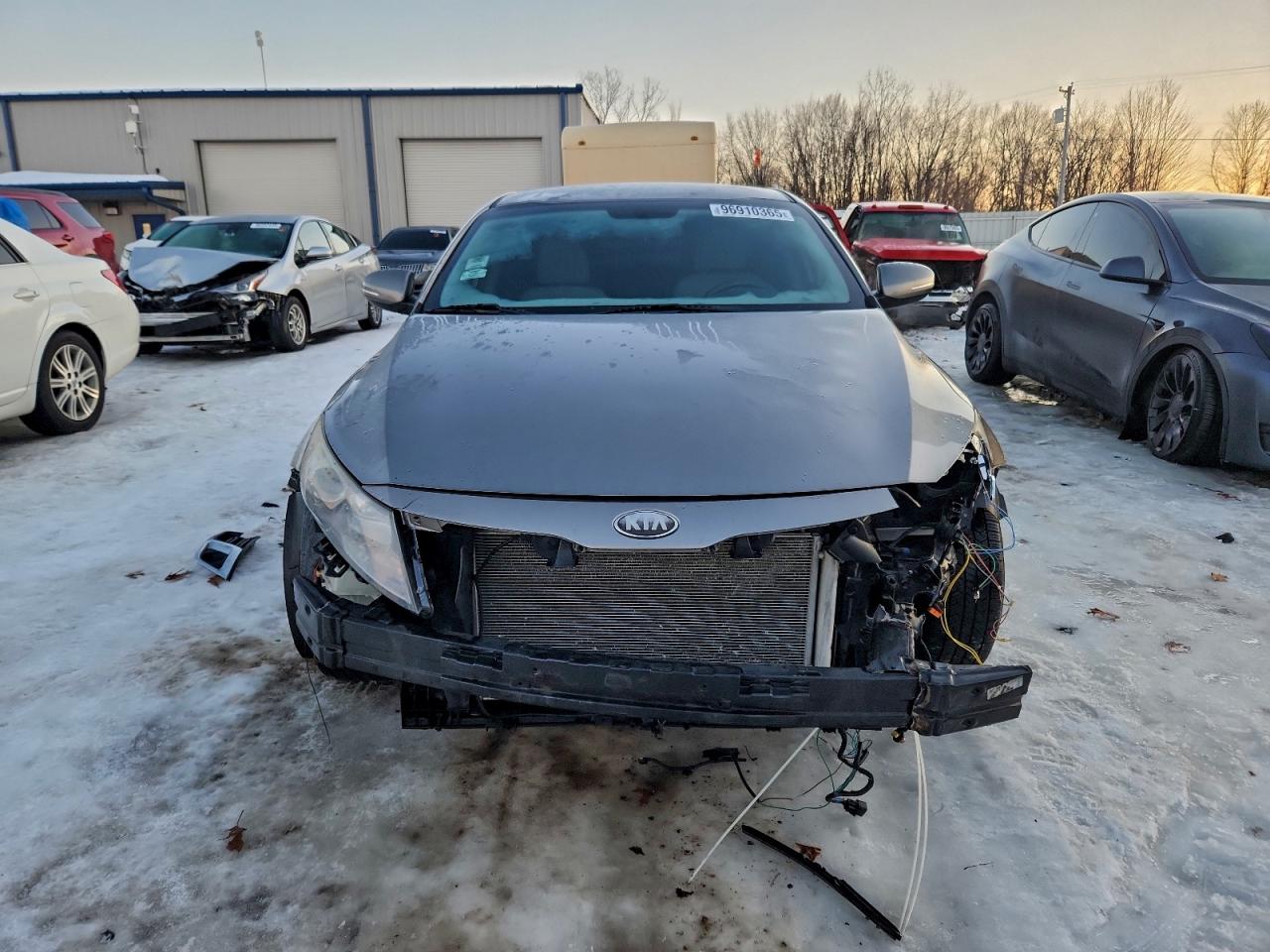 Kia Optima Lx Image 12