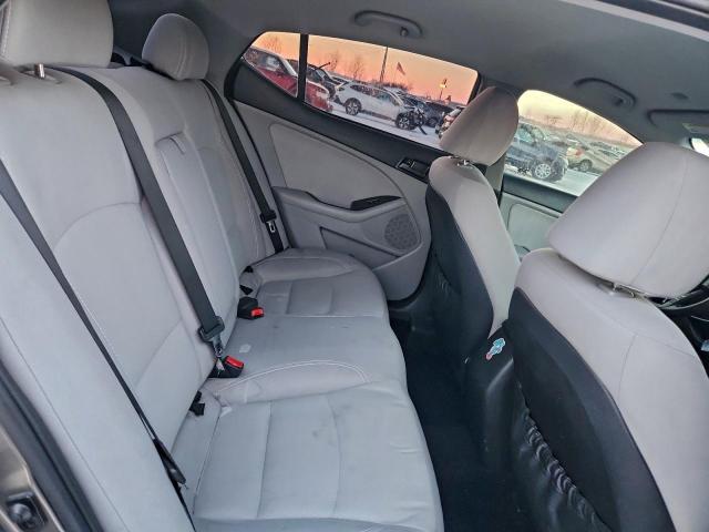 Kia Optima Lx Image 9