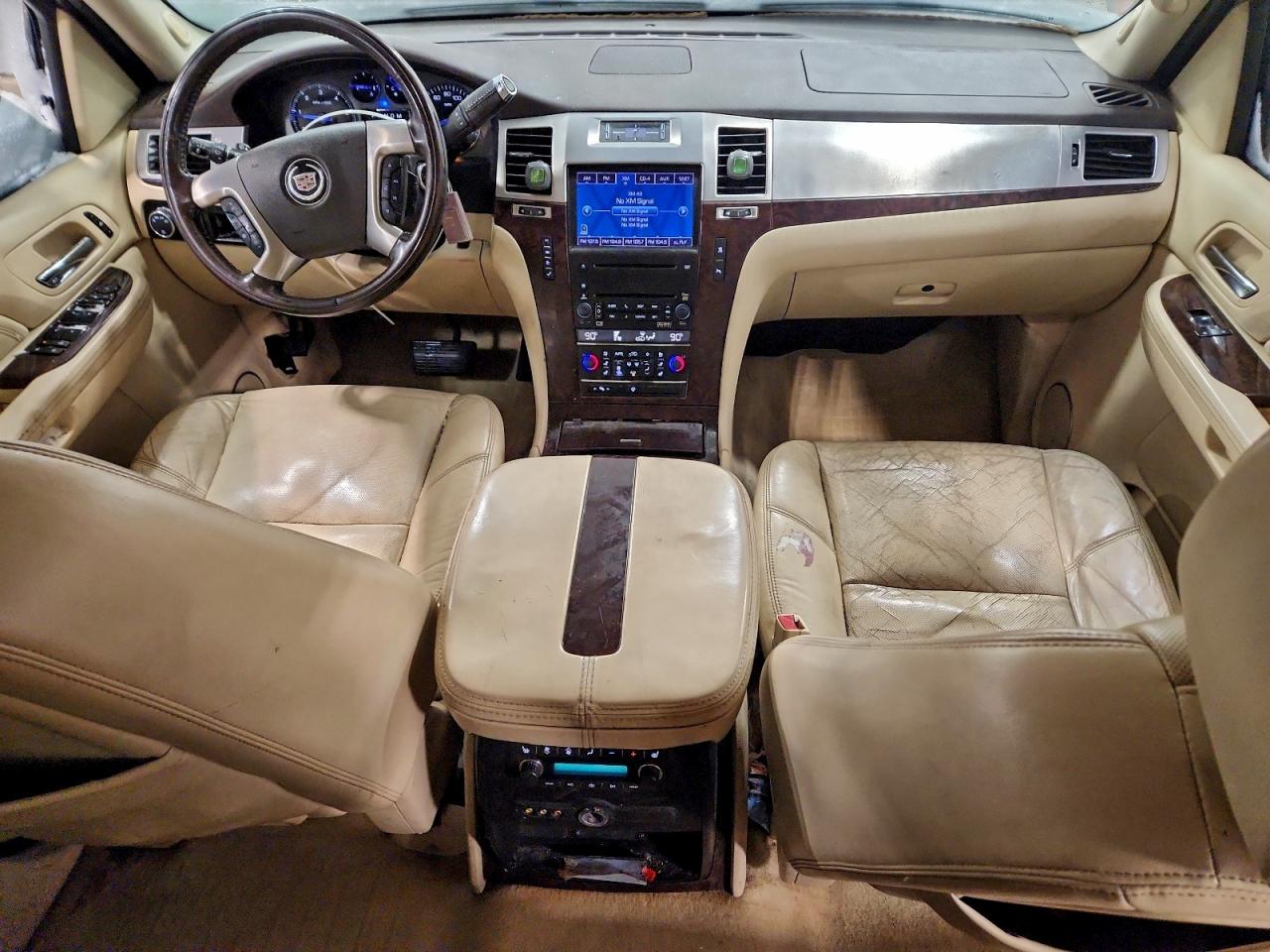 Cadillac Escalade Luxury Image 10