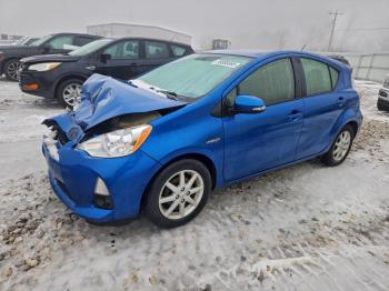  Salvage Toyota Prius