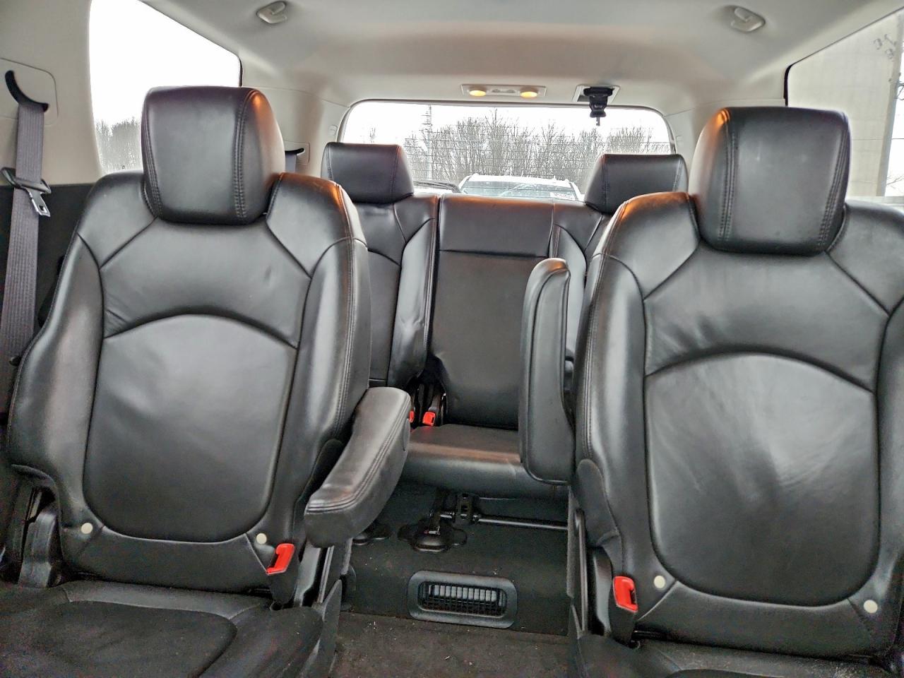 Saturn Outlook Xr Image 9