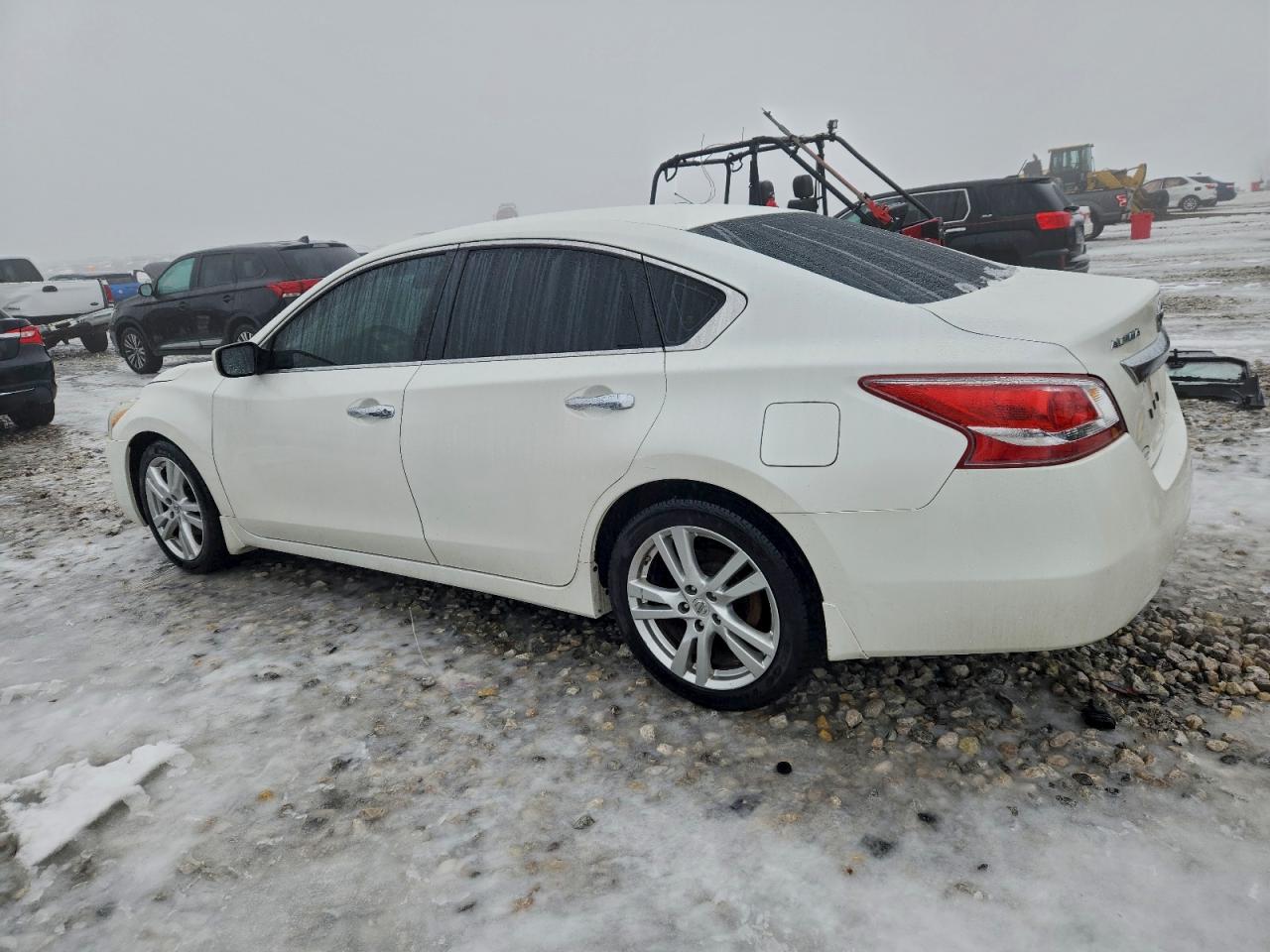 Nissan Altima 3.5s Image 8