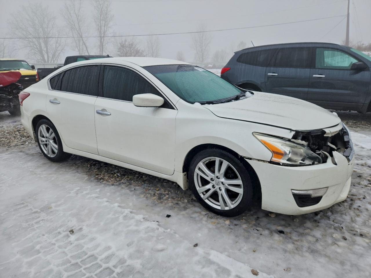 Nissan Altima 3.5s Image 10