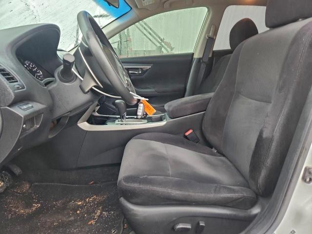 Nissan Altima 3.5s Image 4