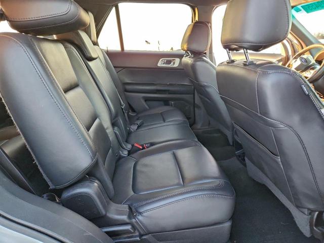 Ford Explorer Xlt Image 7