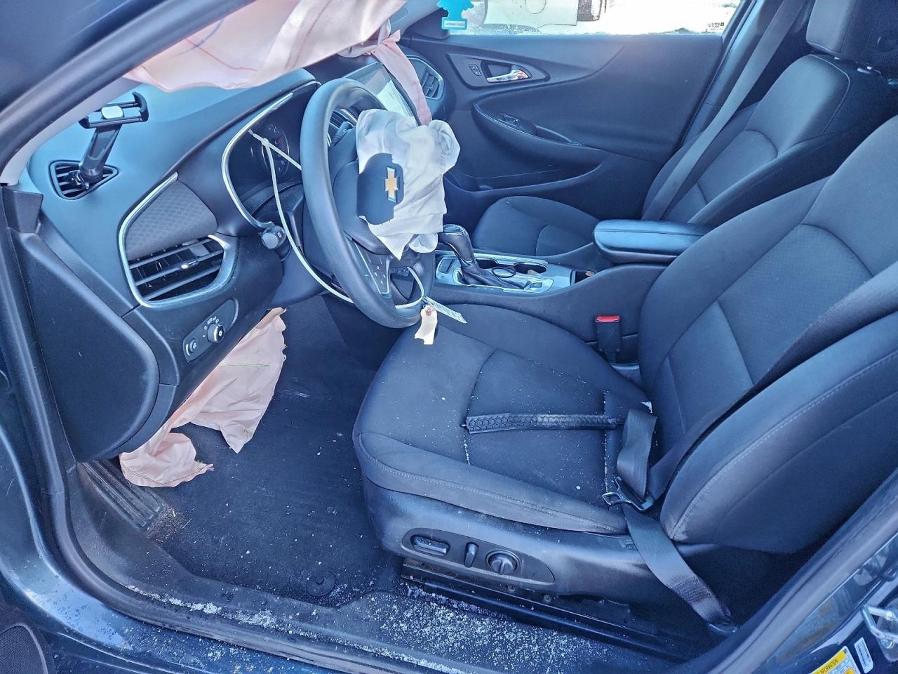 Chevrolet Malibu Hybrid Image 12