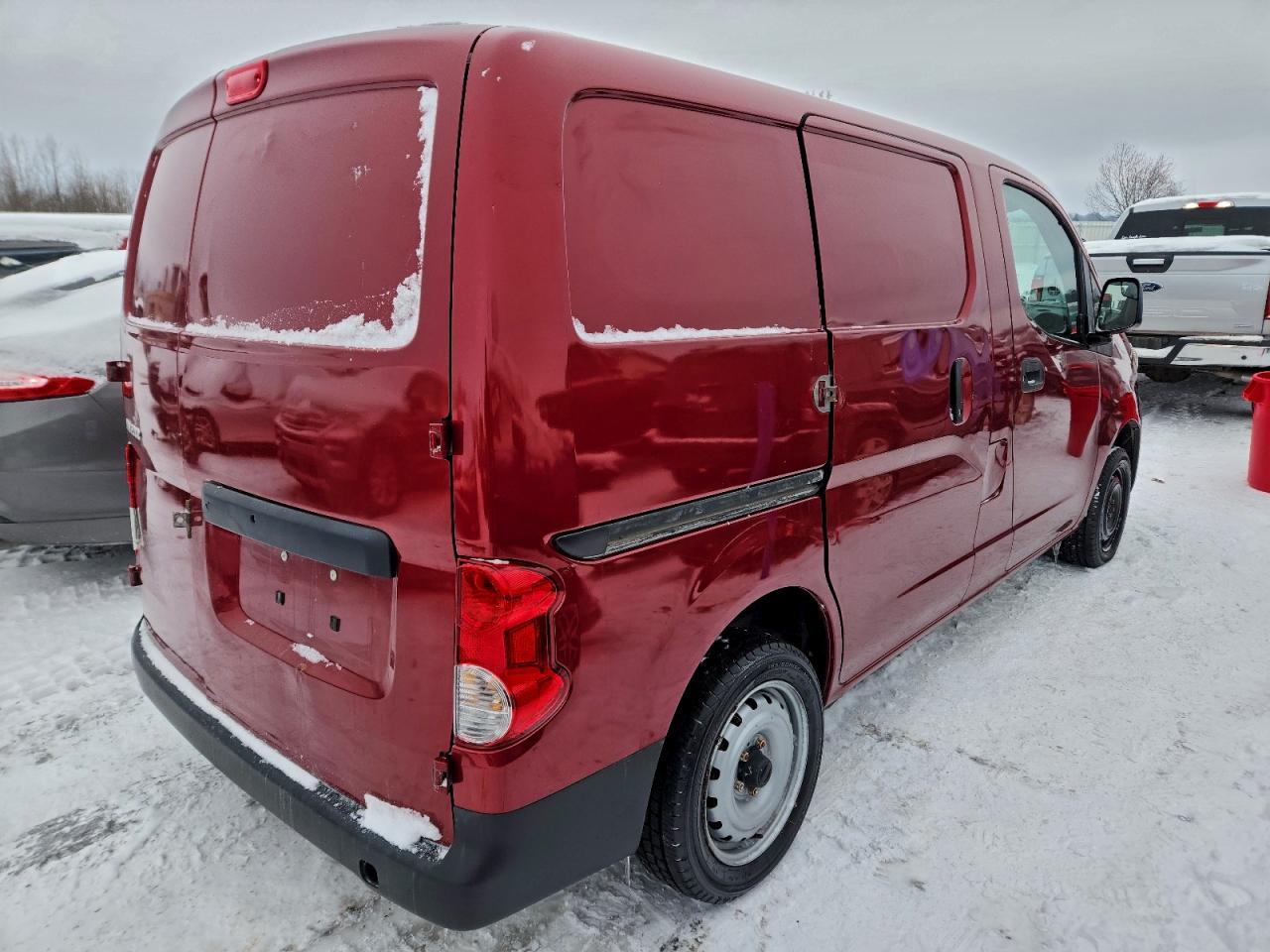 Nissan Nv 2.5s Image 10