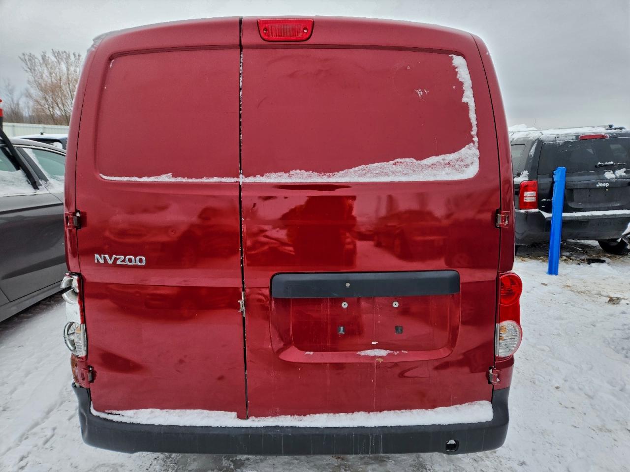 Nissan Nv 2.5s Image 3