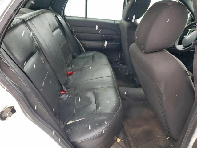 Ford Crown Vic Police Interceptor Image 5