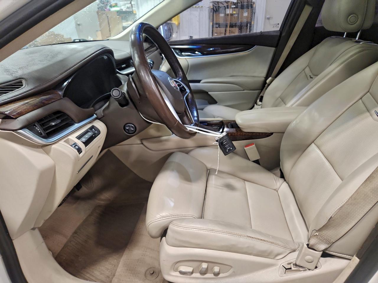 Cadillac XTS Premium Collection Image 9