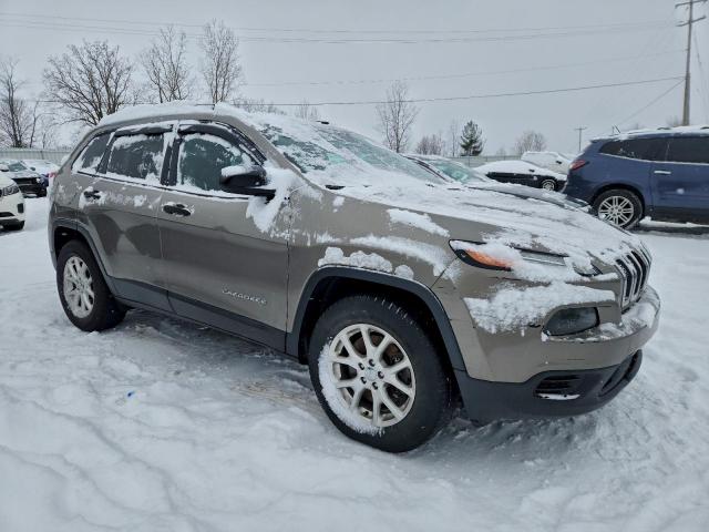 Jeep Grand Cherokee Sport Image 5