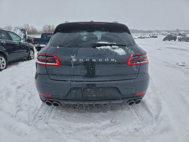 Porsche Macan S Image 8