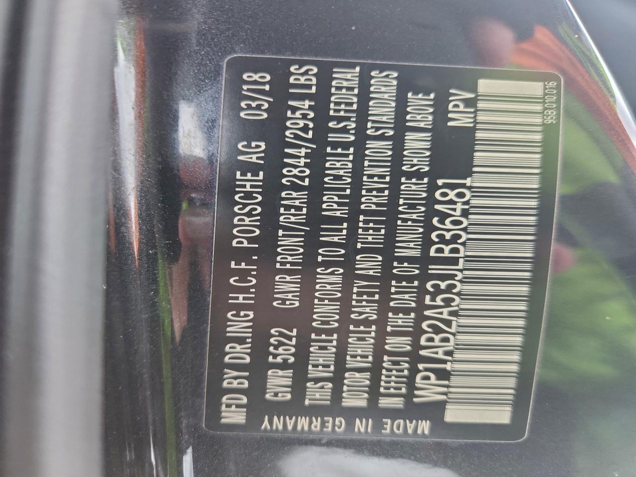 Porsche Macan S Image 12