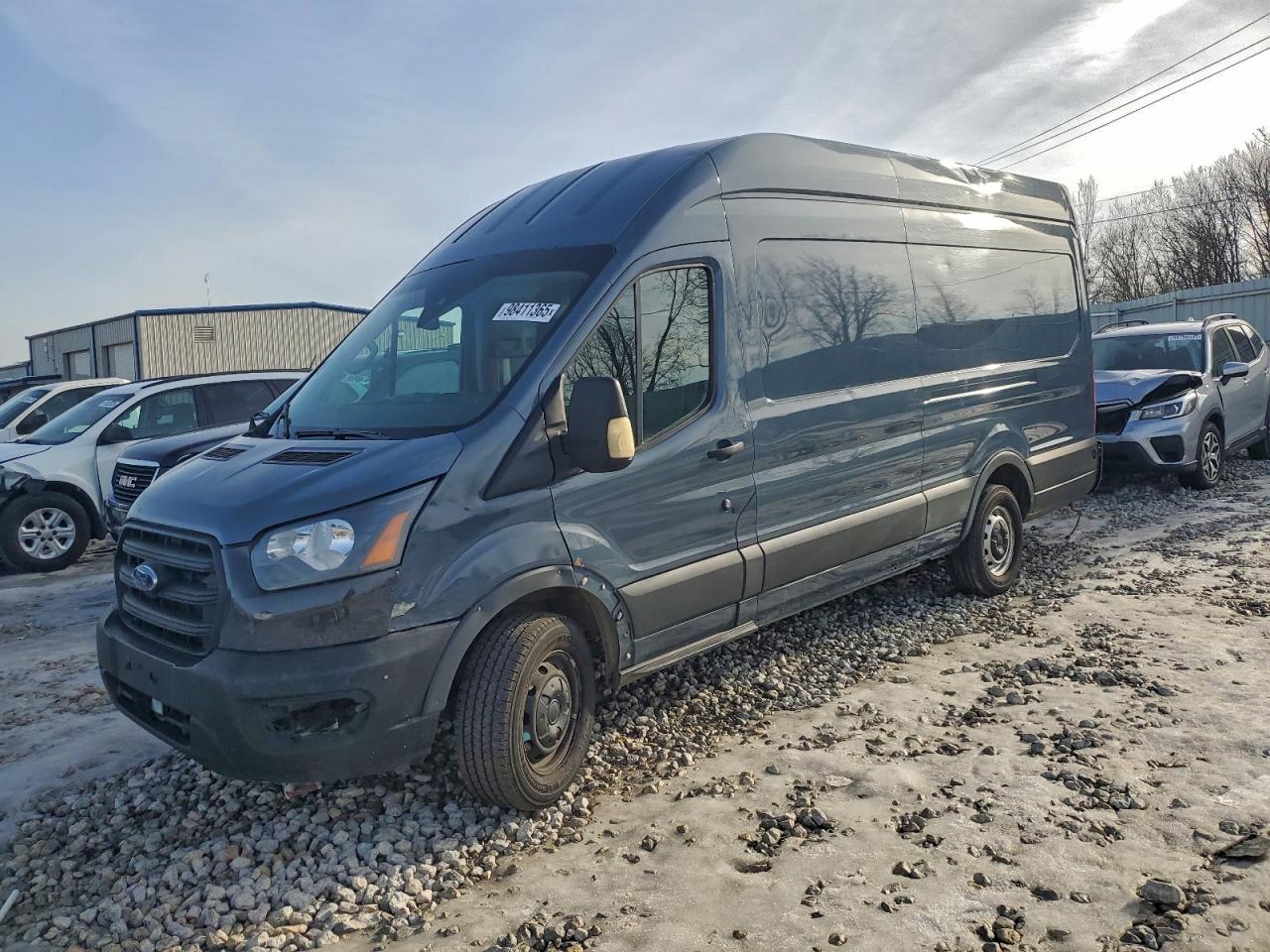 Ford Transit T-250 Image 1