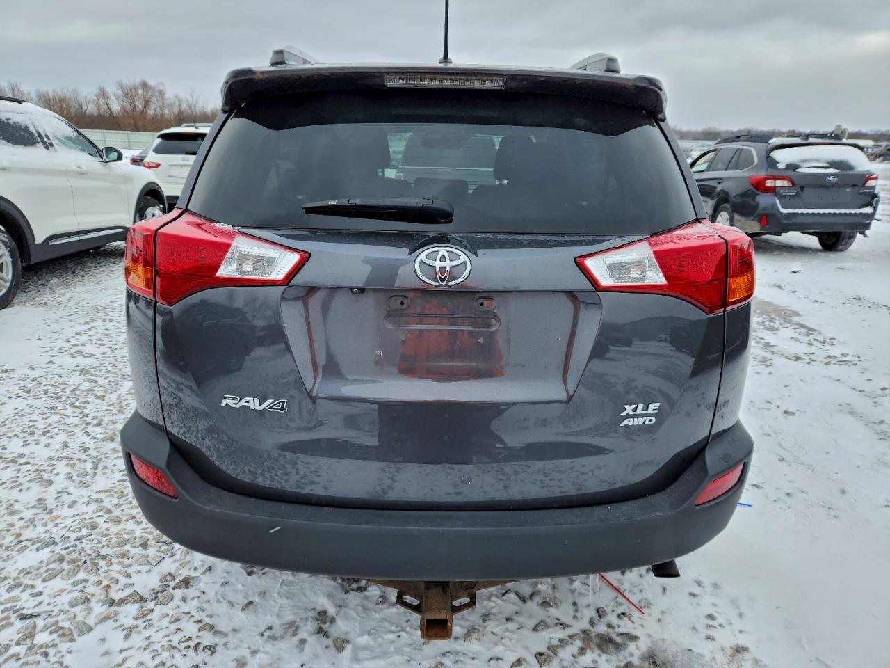 Toyota RAV4 Xle Image 2
