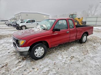  Salvage Toyota Tacoma