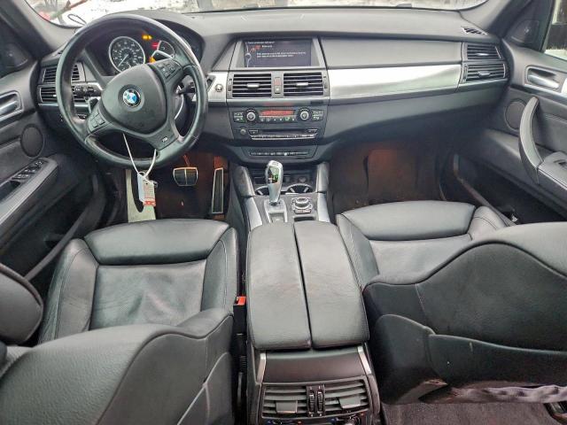 BMW X Series Xdrive50i Image 12