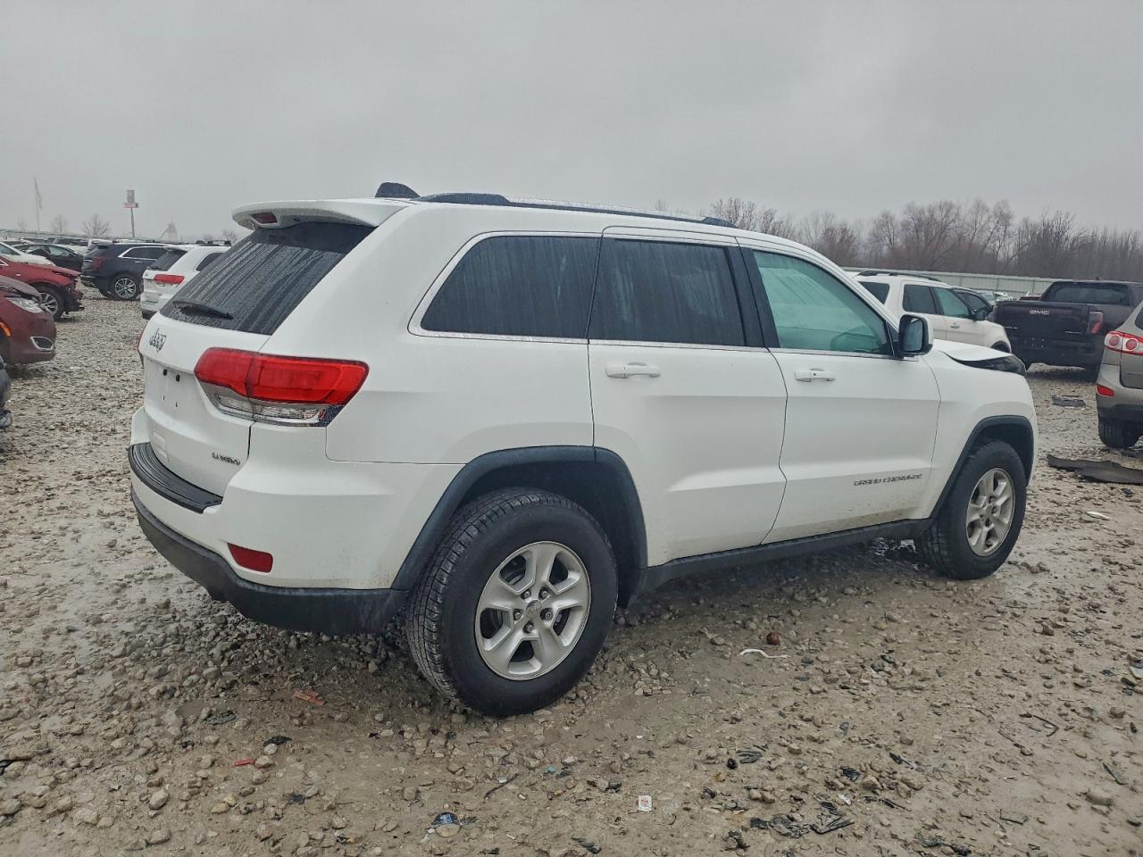Jeep Grand Cherokee Laredo Image 8
