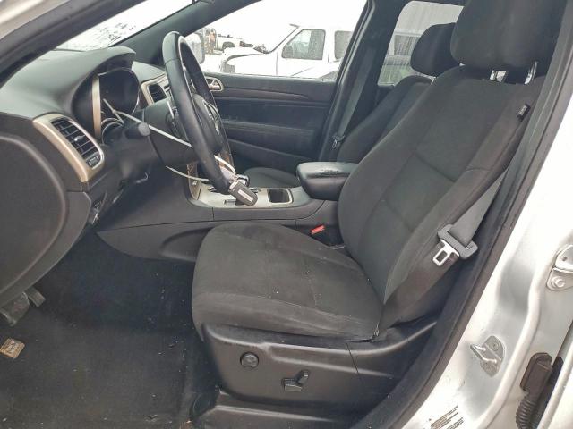 Jeep Grand Cherokee Laredo Image 11