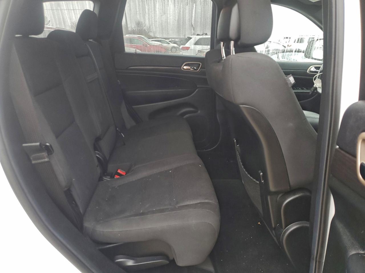 Jeep Grand Cherokee Laredo Image 5