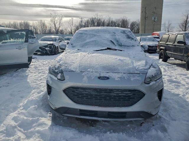 Ford Escape Se Image 2