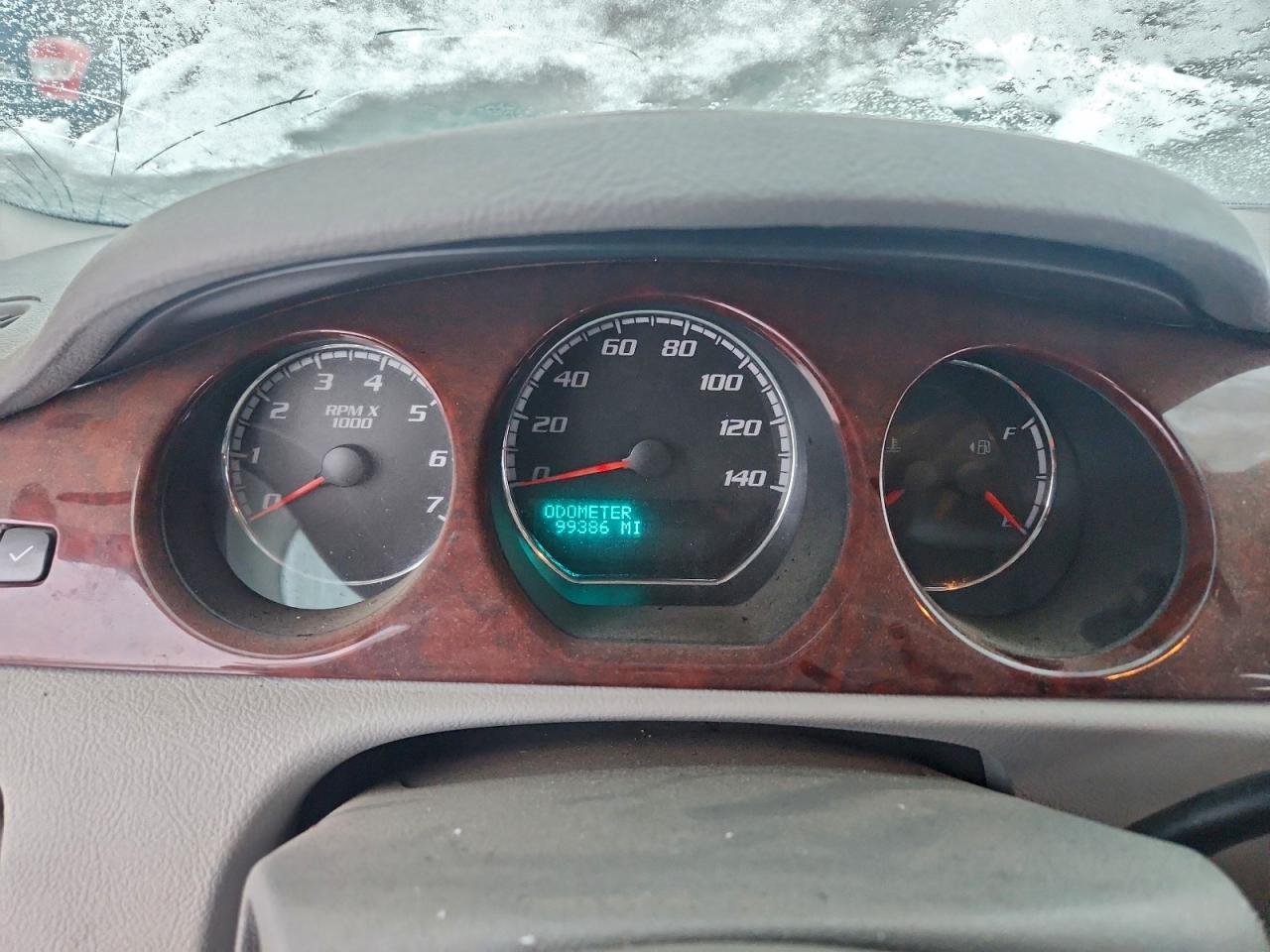 Buick Lucerne Cxl Image 12