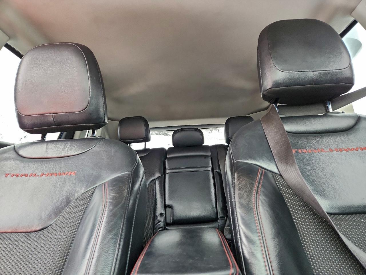 Jeep Compass Trailhawk Image 13