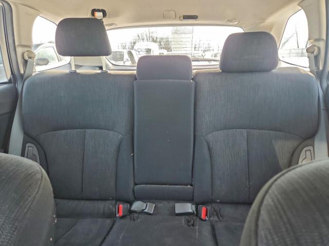 Subaru Outback 2.5i Image 9