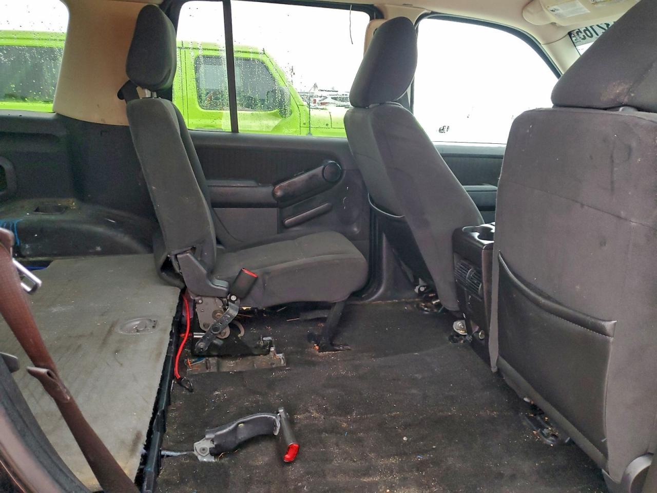 Ford Explorer Xlt Image 9