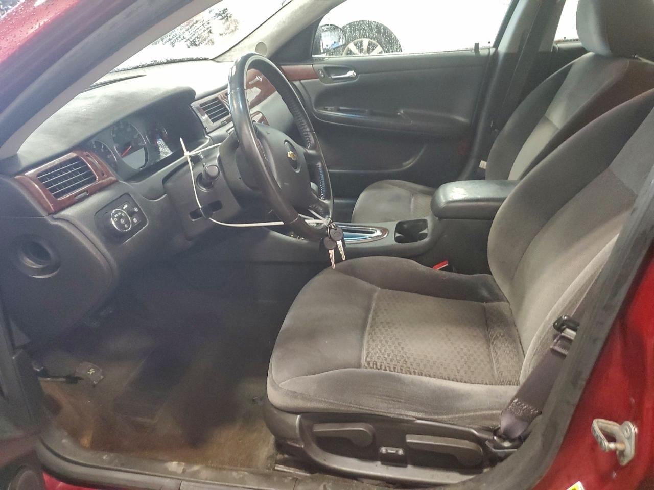 Chevrolet Impala Lt Image 7