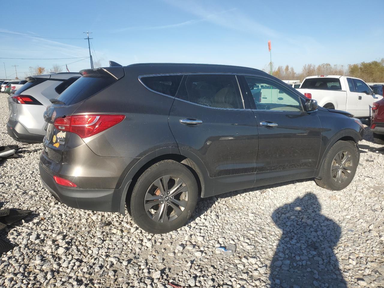 Hyundai SANTA FE Image 5