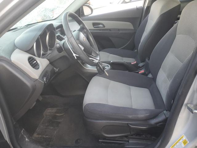 Chevrolet Cruze Ls Image 4