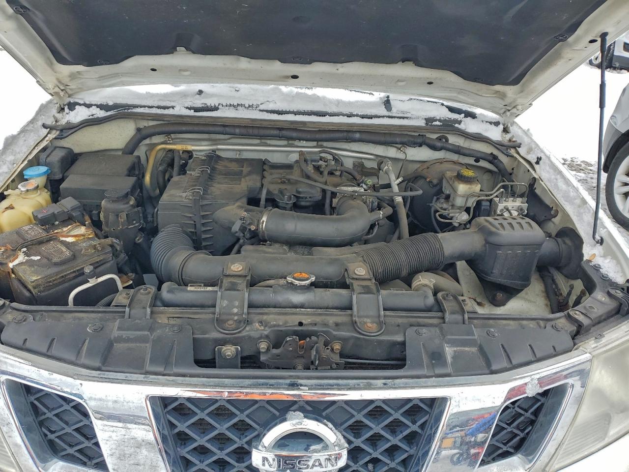 Nissan Frontier S Image 9