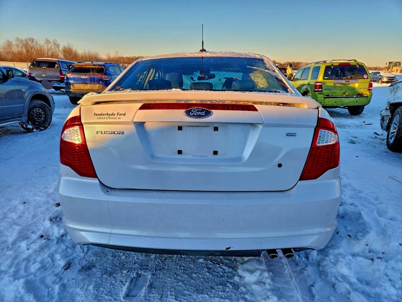 Ford Fusion Se Image 6