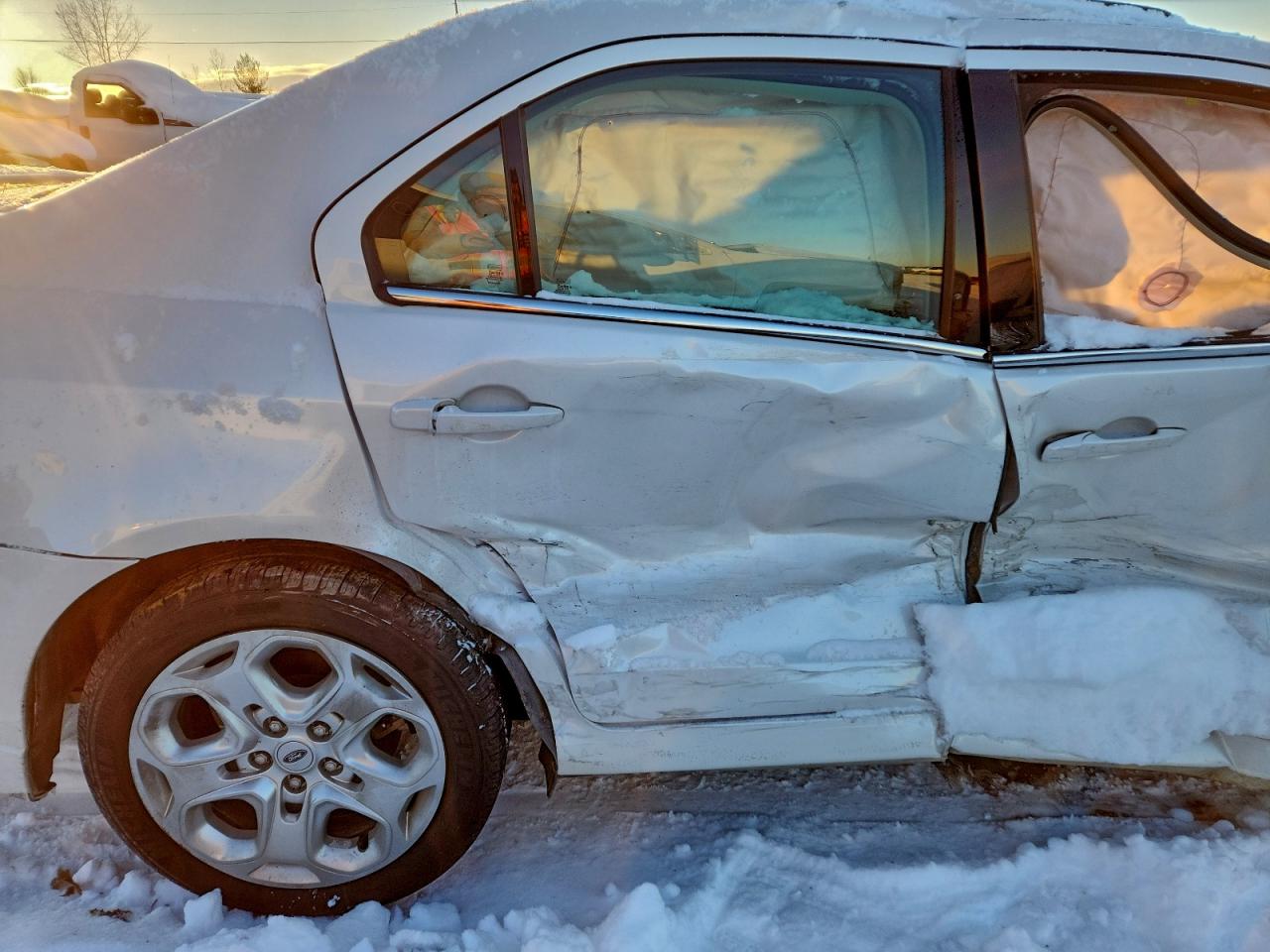 Ford Fusion Se Image 9