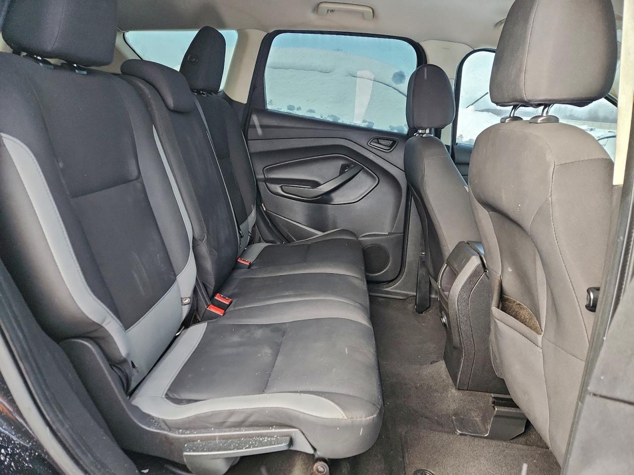 Ford Escape S Image 8