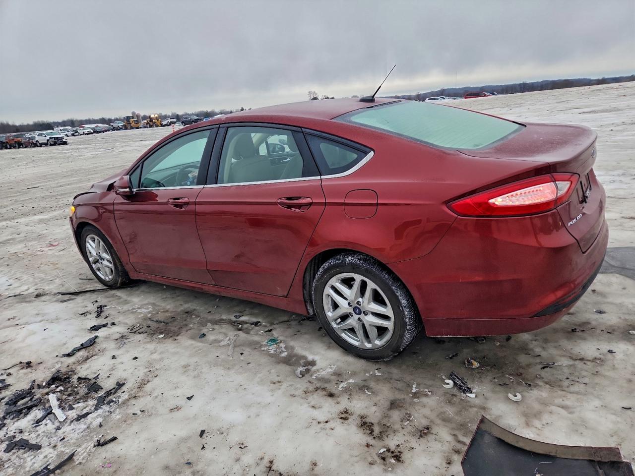 Ford Fusion Se Image 6
