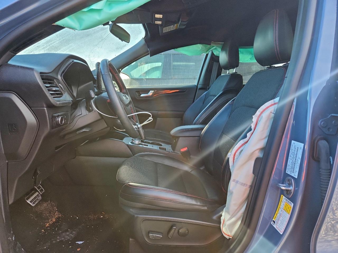 Ford Escape St Line Image 9