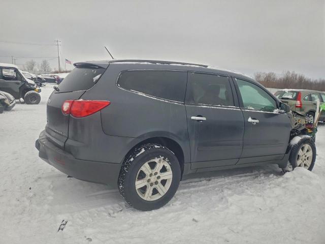 Chevrolet Traverse Ls Image 2