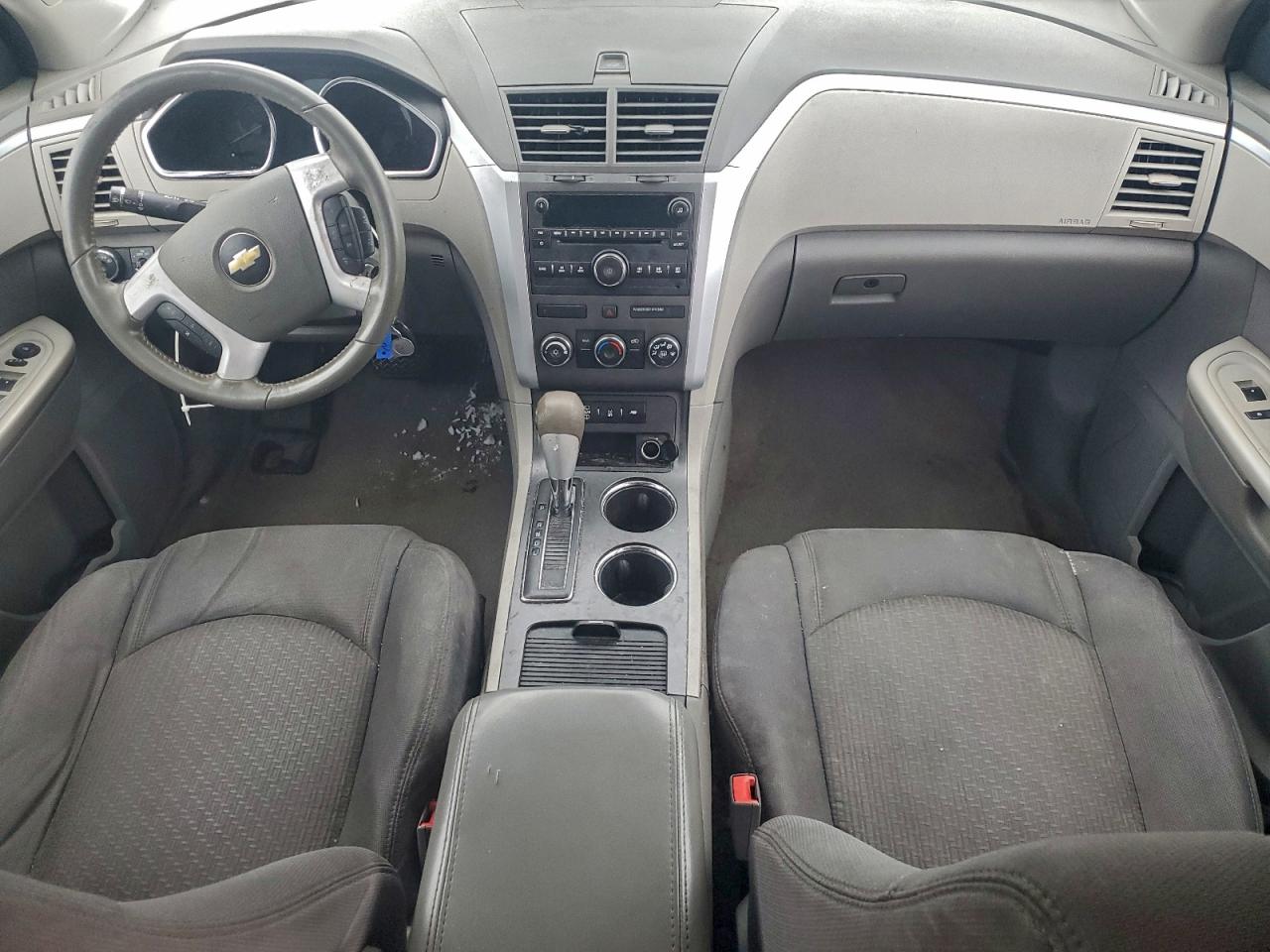 Chevrolet Traverse Ls Image 10