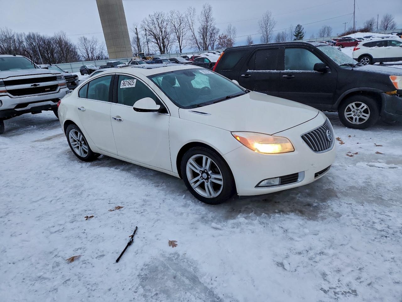 Buick Regal Premium Image 3