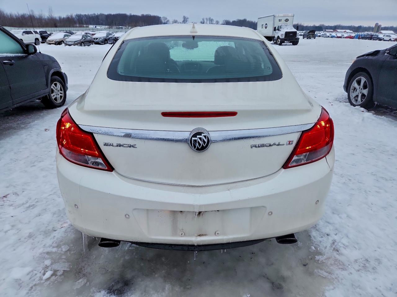 Buick Regal Premium Image 7